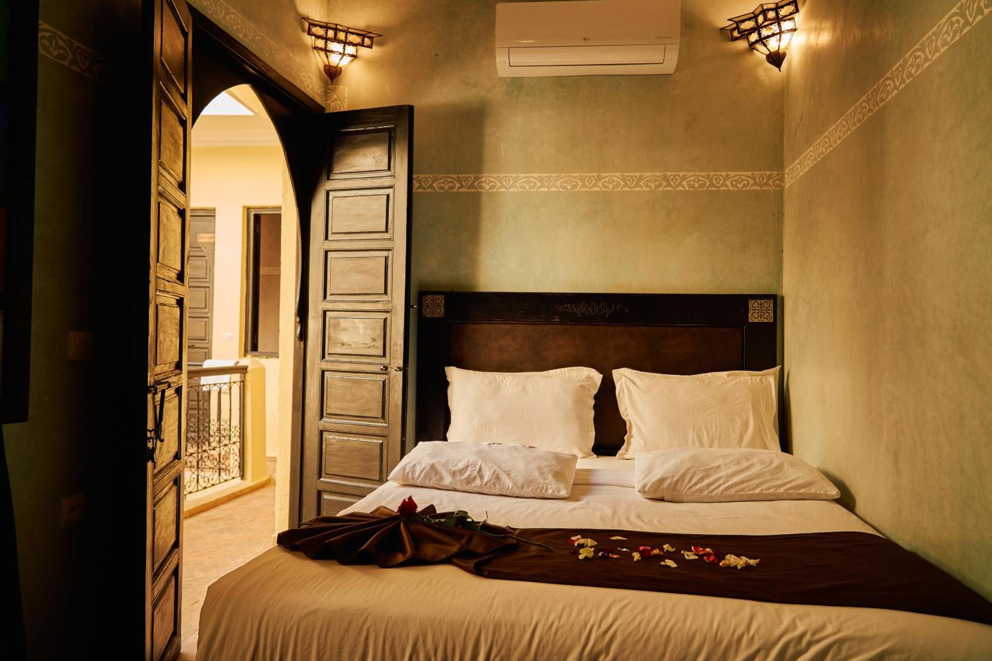 Riad Dar La Rose Marrakesch Exterior foto